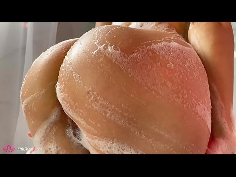 ❤️ Bà thủ dâm âm hộ với máy rung đến cực khoái mãnh liệt trong vòi hoa sen ❤❌ Sex ở% vi.basseyn-vsem.ru%